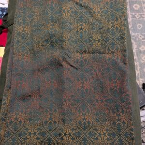 Oscha Victoriana Hunter Shawl